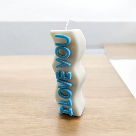 NEW | "I Love You" Handpoured Soy Wax Candle w/ Cotton Wick "Happy Days" Scent - Picture 7 of 7